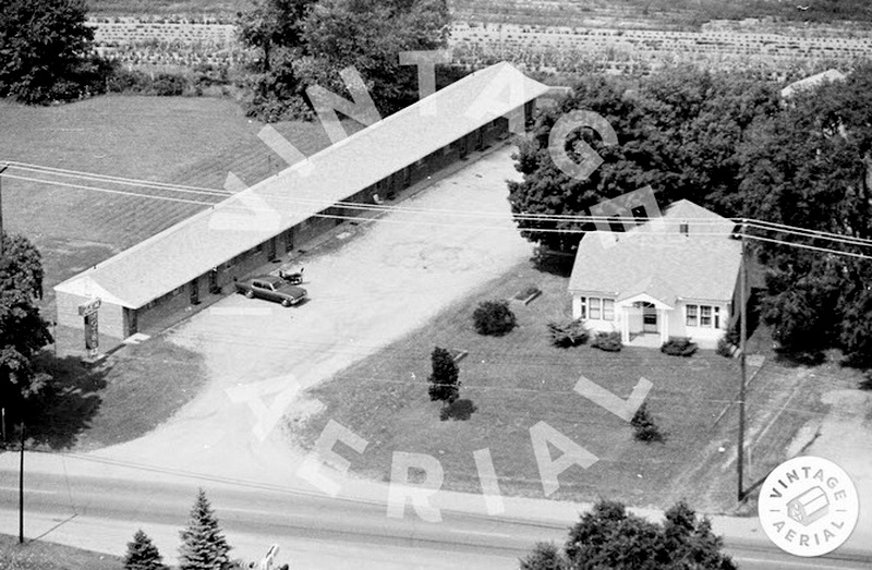 Gem Motel - 1980S Aerial View